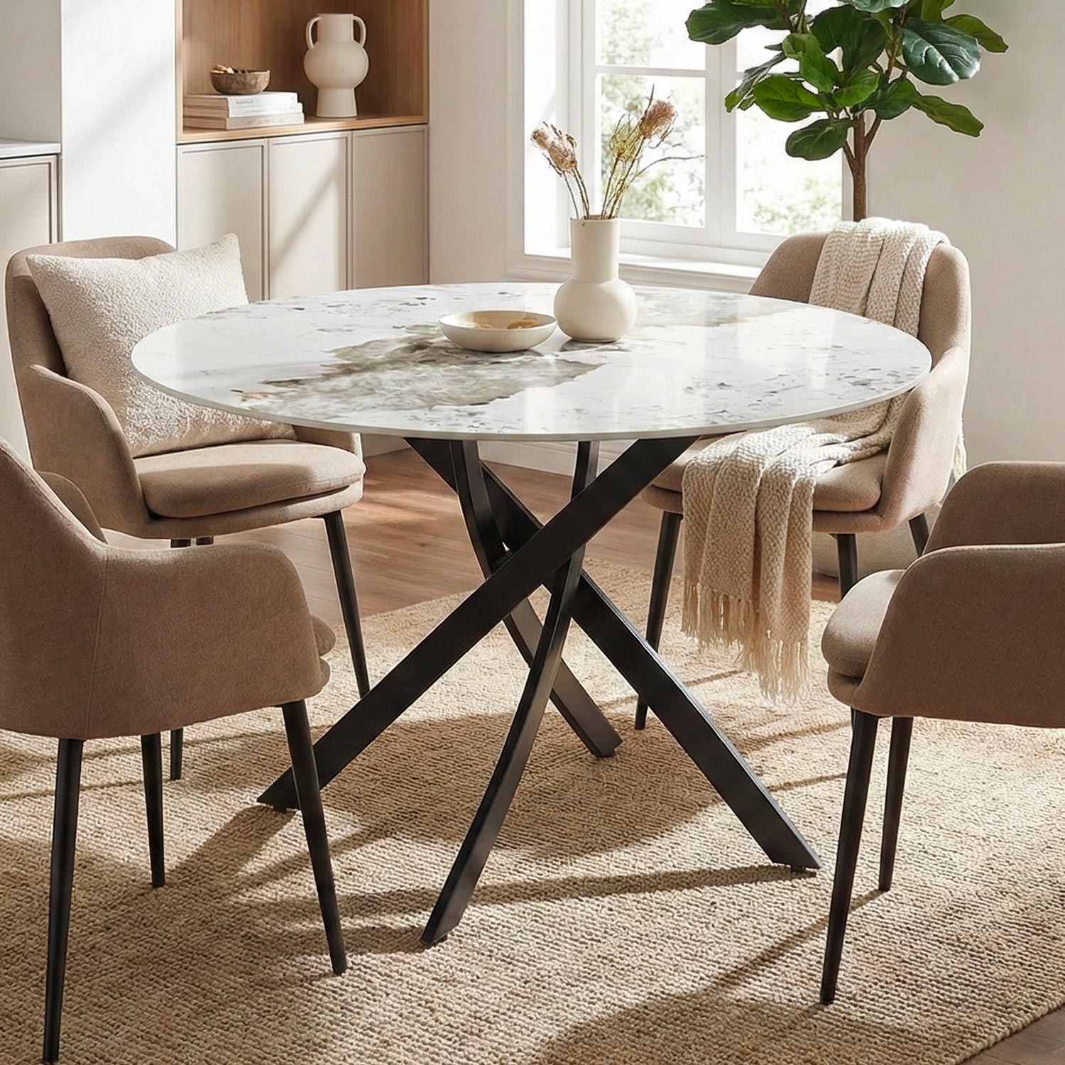Table ronde Bangui 120cm Céramique effet marbre Blanc et pieds croisés Métal Noir